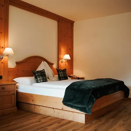 Onach Hotel